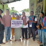 Serahkan Santunan Kematian Rp 42 Juta, Kades Kletek dan Edu Bere Atok Ajak Warga Manfaatkan Program BPJS Ketenagakerjaan